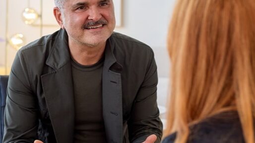 Emotionale Kompetenz als Karrierefaktor: Warum Emotionsregulation über den beruflichen Erfolg entscheiden kann