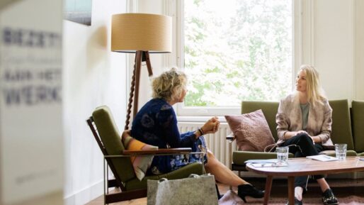 “Polderen” in a Digital World: Remote Leadership for Expats 