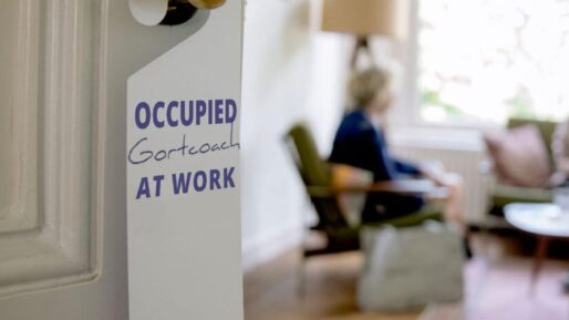 Your ambition is not the problem. Your translation is. 