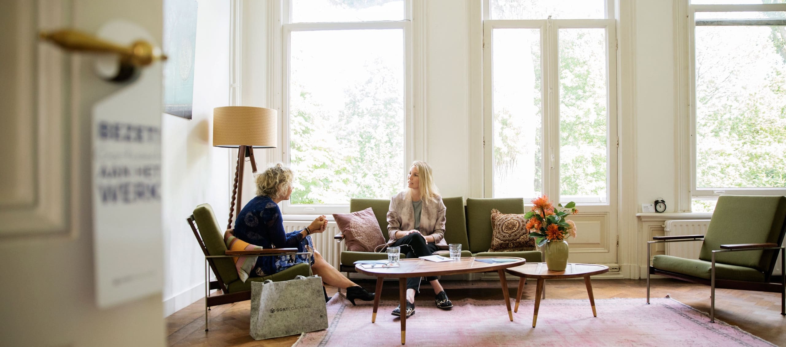 The narcissist in your orbit: moving from powerless to empowered 